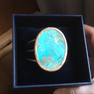 STAUER stunning NWOT turquoise cuff bracelet, priced to sell!